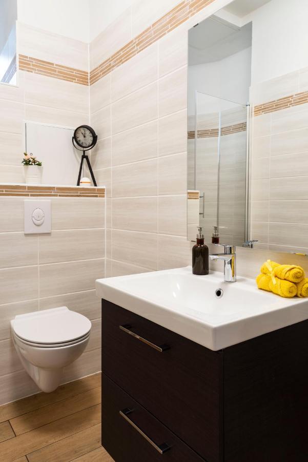 דירות ברלין Freshly Renovated 2Br&Lr+Walk-In Rainshower מראה חיצוני תמונה